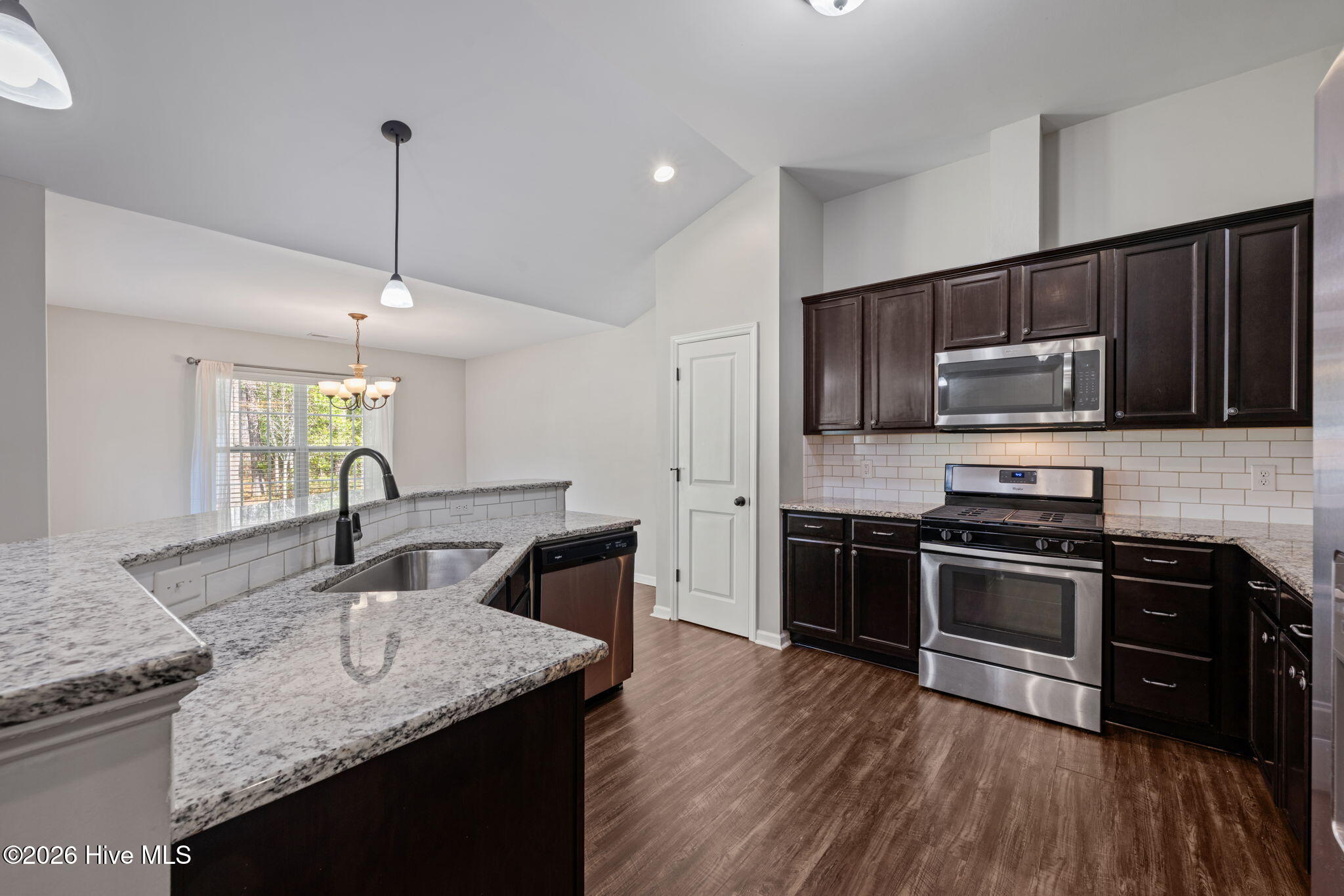 320 Station House Road New Bern, NC 28562 - Photo 31 of 48 33-web-or-mls-DSC_8081