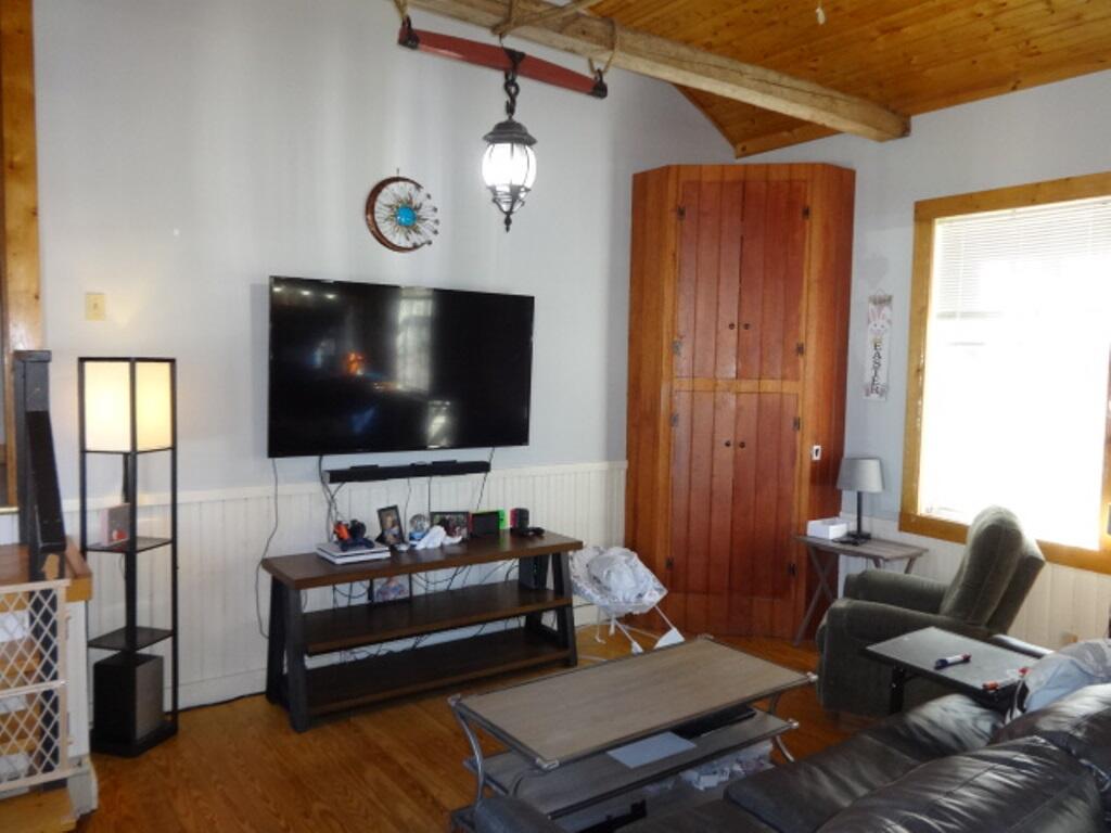 15 Weir Road Bernard, ME 04612 - Photo 14 of 30 liv (4)