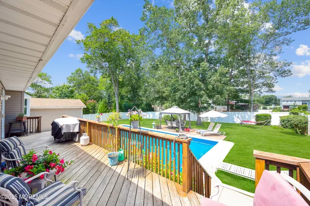 $699,000 | 348 Hilltop Road, Toms River, NJ 08753