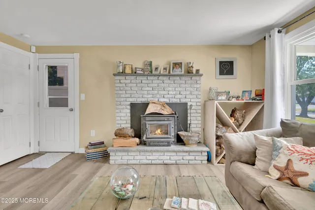 $699,000 | 348 Hilltop Road, Toms River, NJ 08753