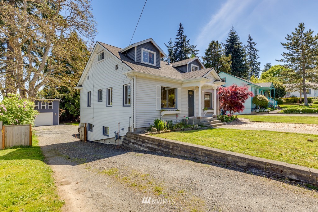 2308 Lowell Road Everett, WA 98203 - Photo 2 of 25