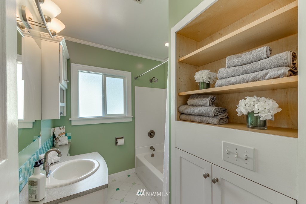 2308 Lowell Road Everett, WA 98203 - Photo 15 of 25