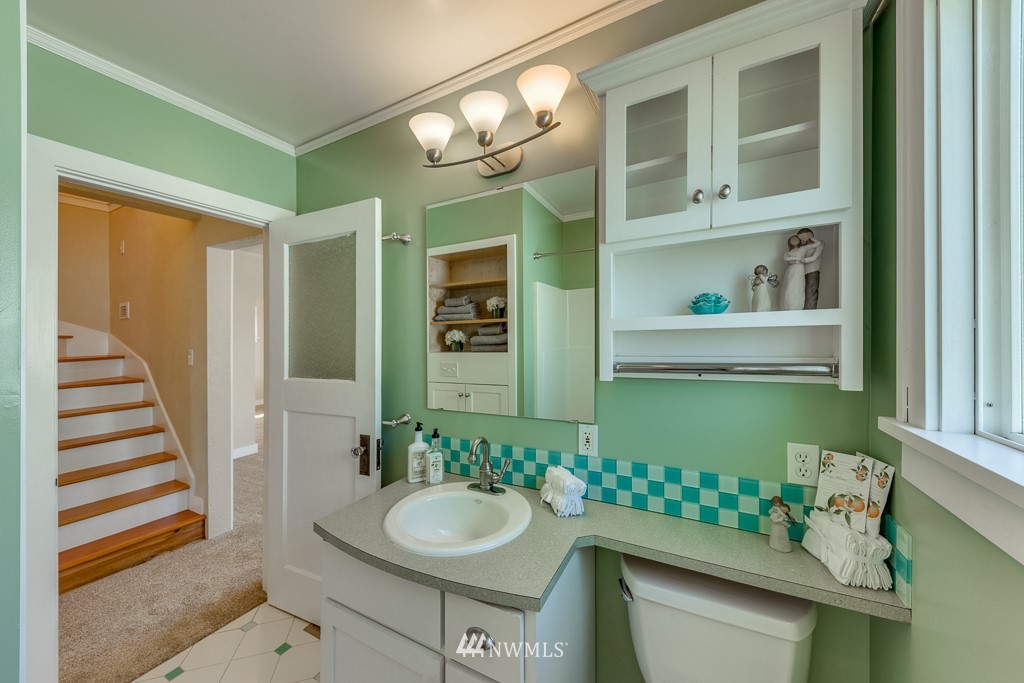 2308 Lowell Road Everett, WA 98203 - Photo 16 of 25