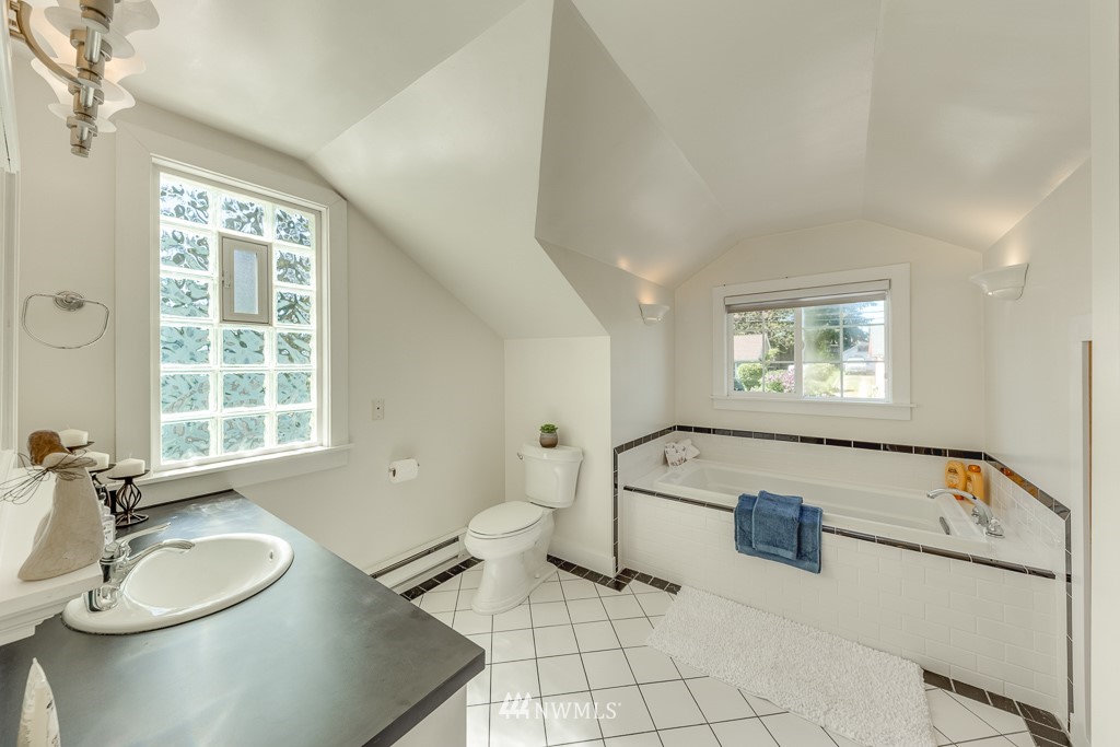 2308 Lowell Road Everett, WA 98203 - Photo 21 of 25