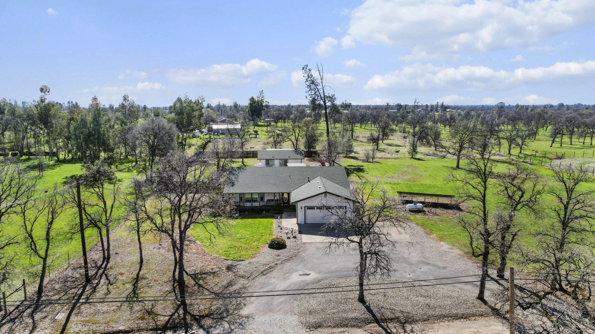 21715 Hidden Acres Road Redding, CA 96003 - Photo 46 of 51 8-web-or-mls-DJI_0478