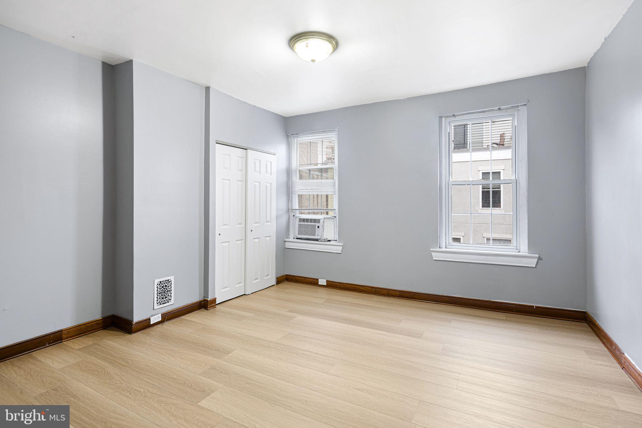1216 South Bonsall Street Philadelphia, PA 19146 - Photo 14 of 24 Front Bedroom