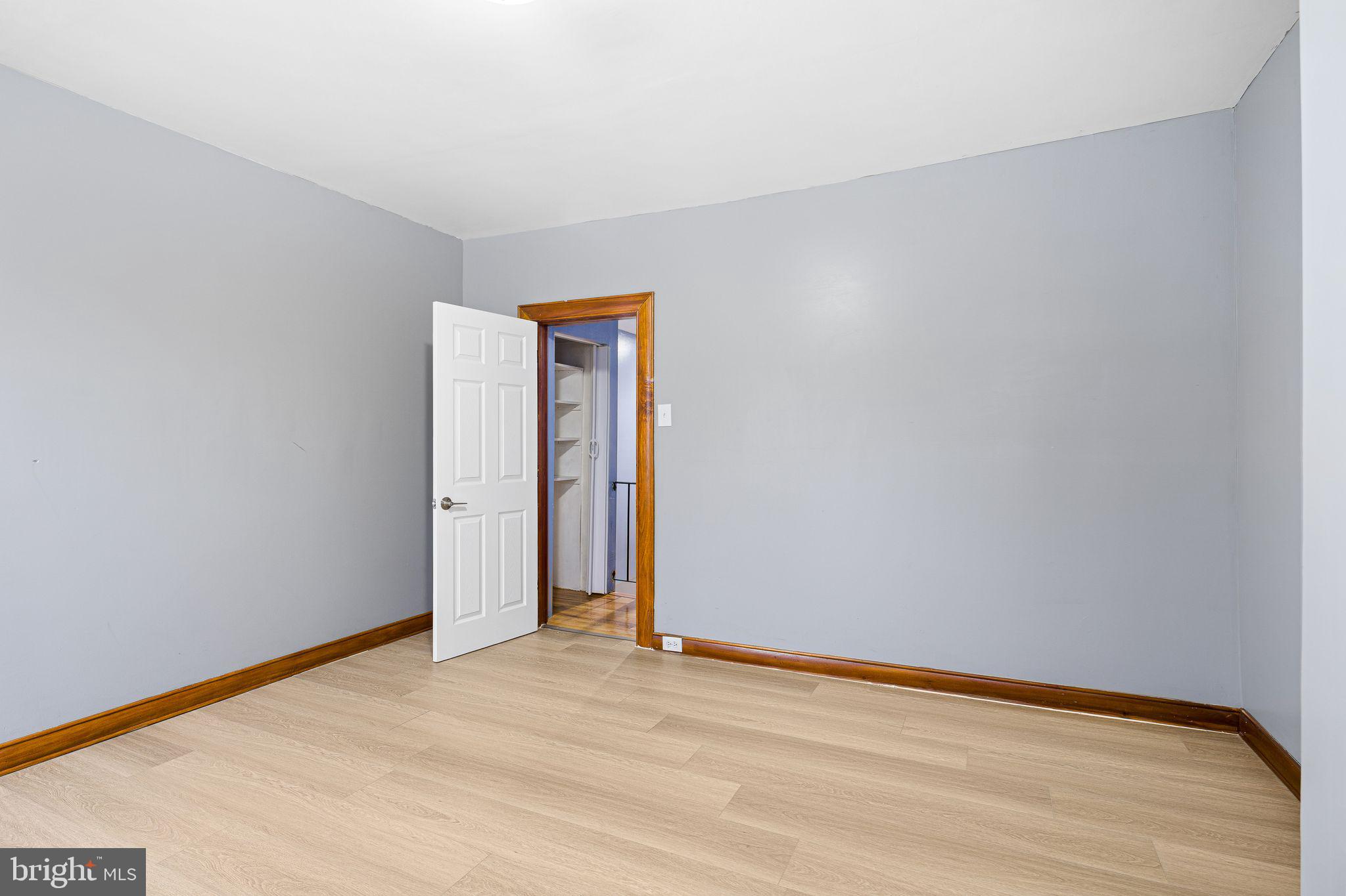 1216 South Bonsall Street Philadelphia, PA 19146 - Photo 15 of 24 Front Bedroom