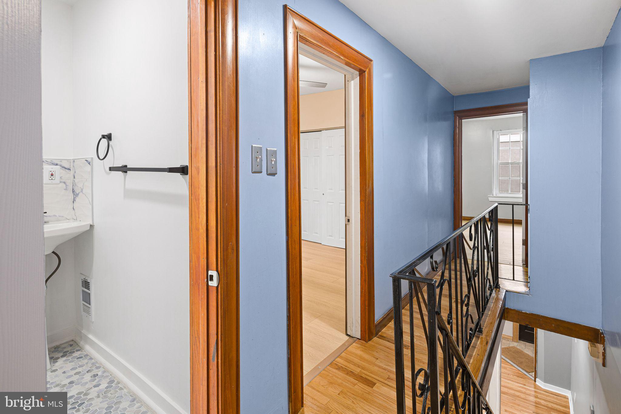 1216 South Bonsall Street Philadelphia, PA 19146 - Photo 18 of 24 Hallway