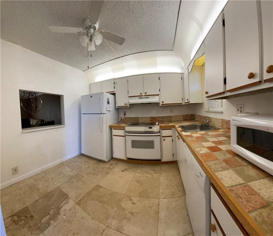 9233 Southwest 8th Street, Unit 109 Boca Raton, FL 33428 - Photo 12 of 40 Photo 12