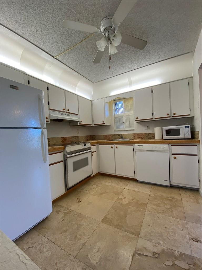 9233 Southwest 8th Street, Unit 109 Boca Raton, FL 33428 - Photo 16 of 40 Photo 18