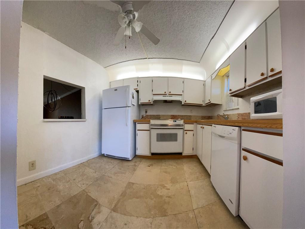 9233 Southwest 8th Street, Unit 109 Boca Raton, FL 33428 - Photo 9 of 40 Photo 9