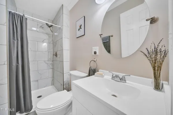 $354,000 | 106 Hasty Boulevard, Erwin, TN 37650