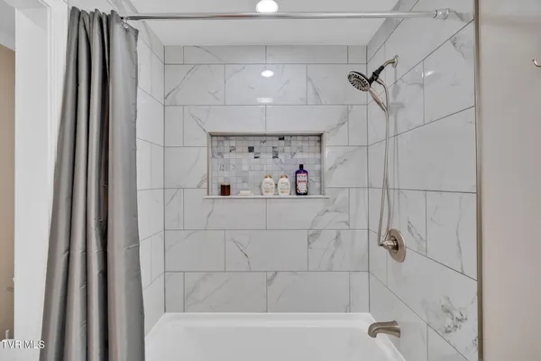 $354,000 | 106 Hasty Boulevard, Erwin, TN 37650