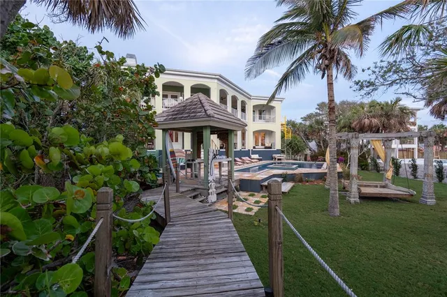 $7,299,995 | 6060 Manasota Key Road, Englewood, FL 34223