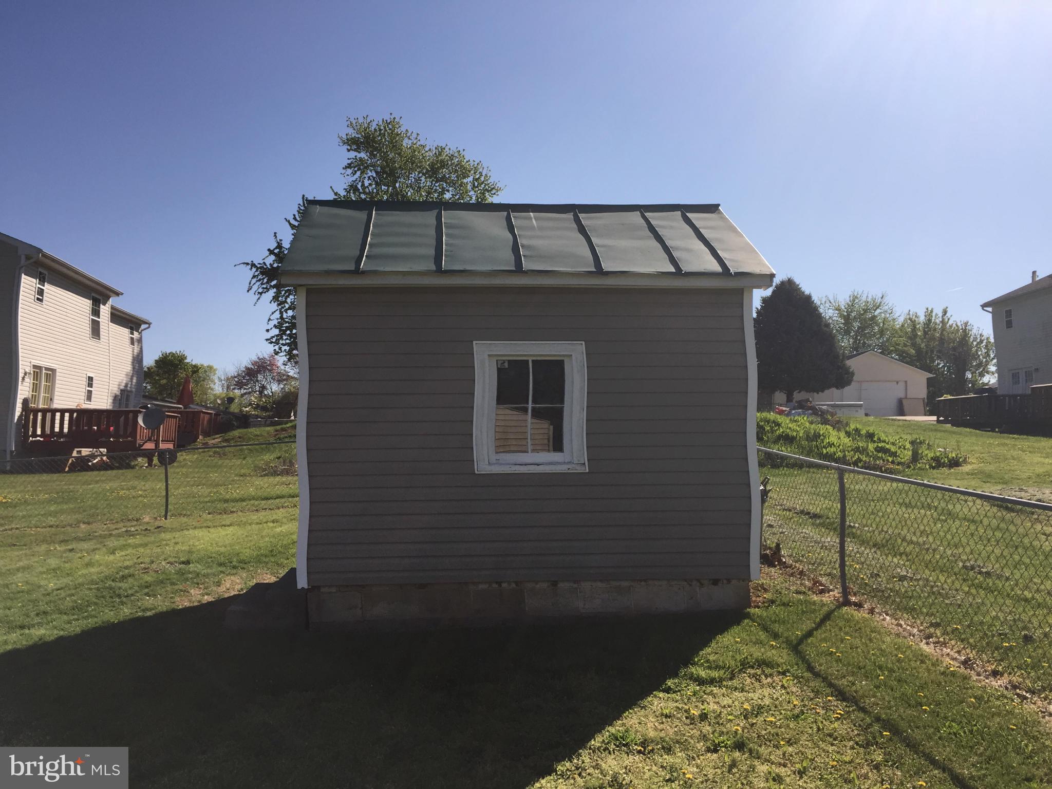 212 East Fourteenth Avenue Ranson, WV 25438 - Photo 11 of 19 Exterior (Rear)