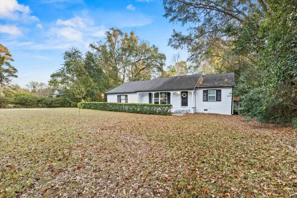 $299,999 | 2121 Shady Oaks Drive, Tallahassee, FL 32303