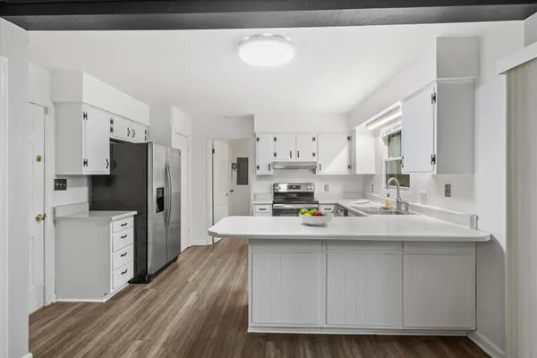 $299,999 | 2121 Shady Oaks Drive, Tallahassee, FL 32303