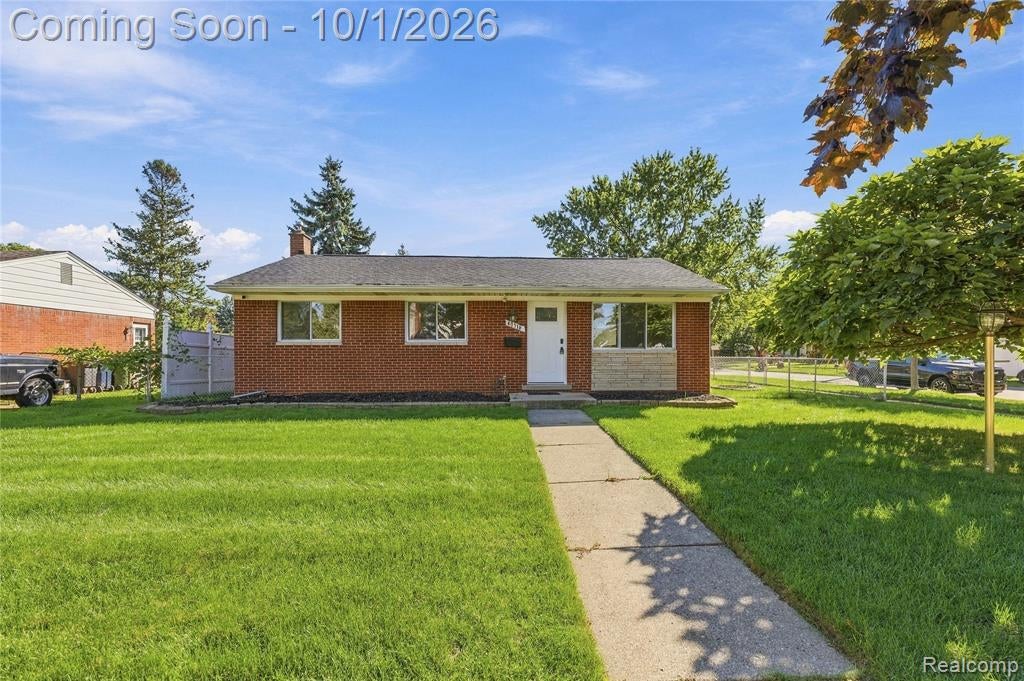 40518 Pickett Ridge Road Sterling Heights, MI 48313 - Photo 2 of 30 Gallery Image 2