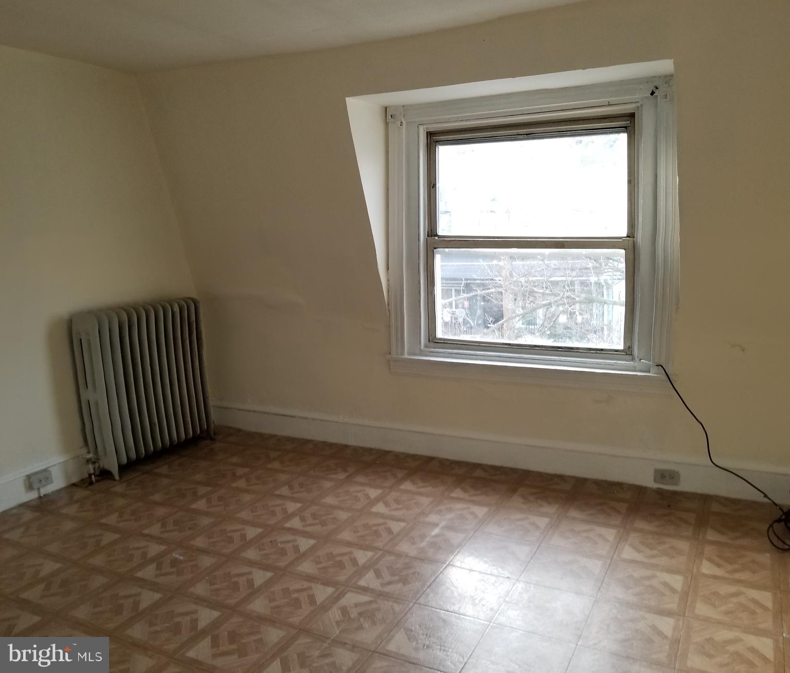 349 North 2nd Street, Unit 2 Reading, PA 19601 - Photo 4 of 8