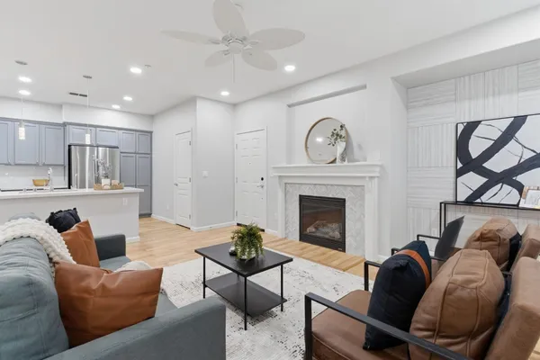 $587,500 | 166 West Luna Loca Lane, Mountain House, CA 95391