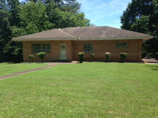 2004 Wren Road Chattanooga, TN 37412 - Photo 1 of 5 Wren1