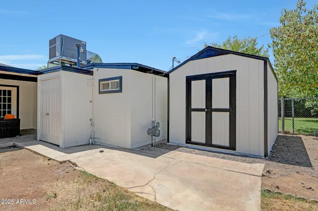 $675,000 | 224 West Glenrosa Avenue, Phoenix, AZ 85013