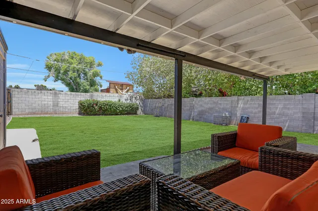 $675,000 | 224 West Glenrosa Avenue, Phoenix, AZ 85013