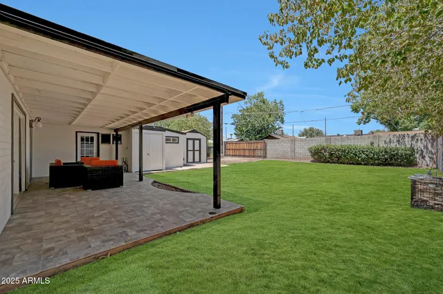 $675,000 | 224 West Glenrosa Avenue, Phoenix, AZ 85013