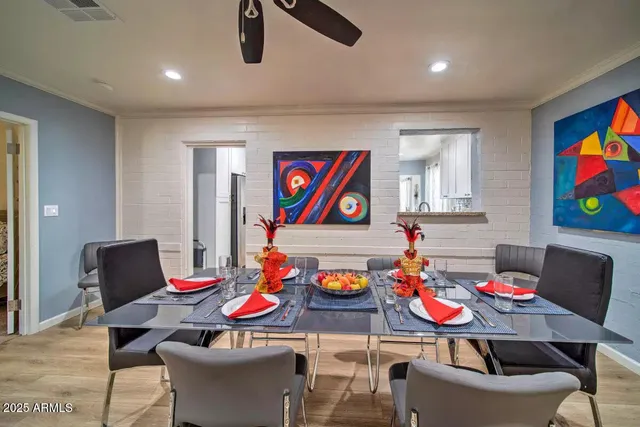 $675,000 | 224 West Glenrosa Avenue, Phoenix, AZ 85013