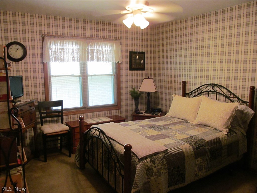 5838 Pearl Road Cleveland, OH 44130 - Photo 6 of 14