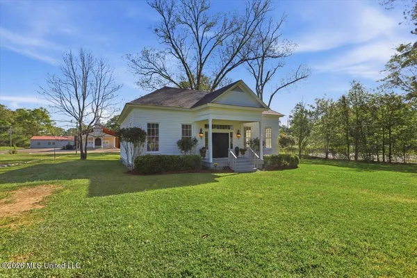 $209,900 | 321 Raymond Street, Terry, MS 39170