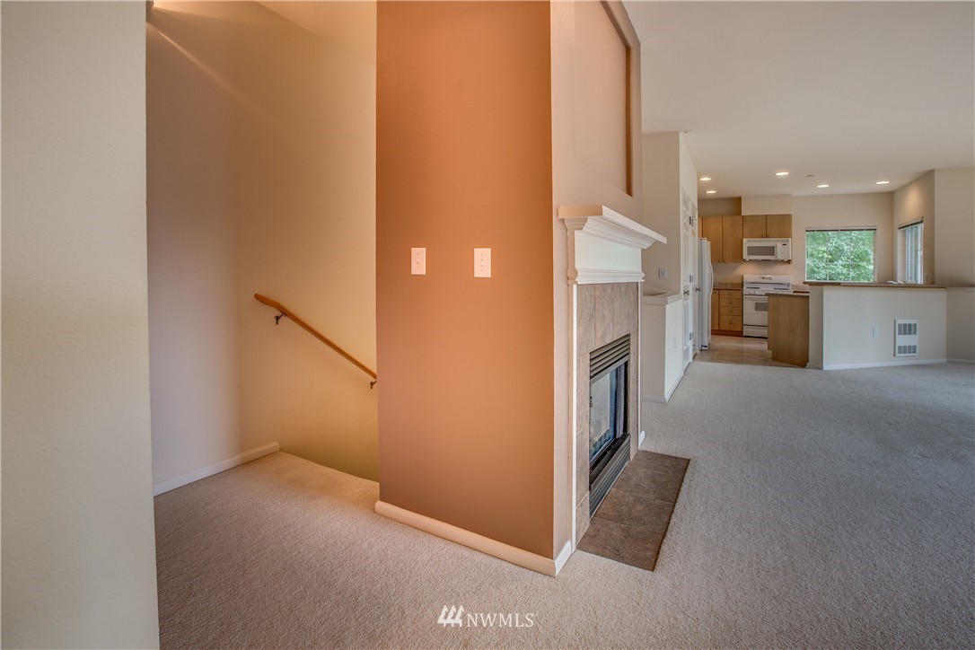 225 South 49th Street, Unit G Renton, WA 98055 - Photo 15 of 17 Gallery Image 15
