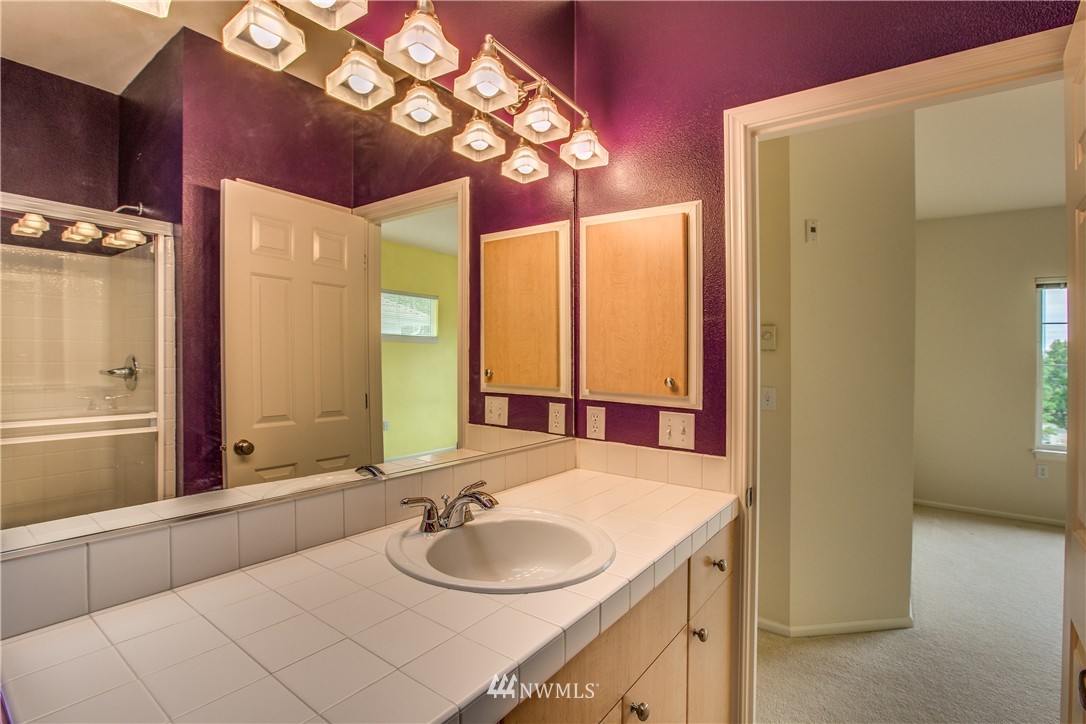 225 South 49th Street, Unit G Renton, WA 98055 - Photo 17 of 17 Gallery Image 17