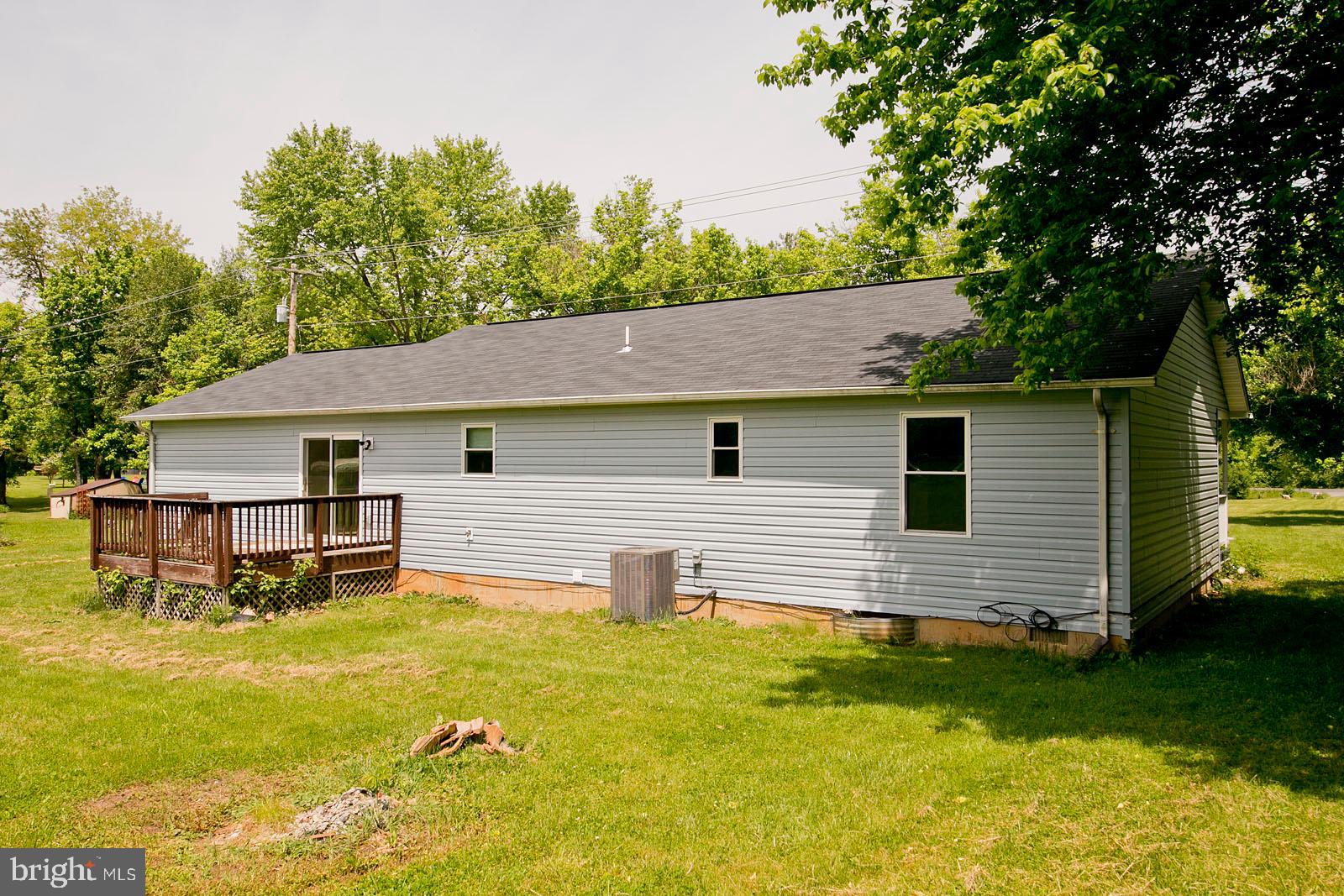 88 Howellsville Road Front Royal, VA 22630 - Photo 4 of 43 Gallery Image 4