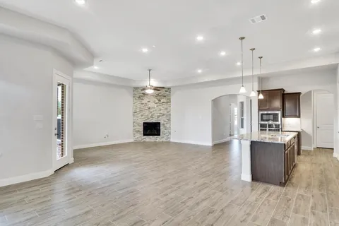 $410,000 | 5714 Caracara Street, Manvel, TX 77578