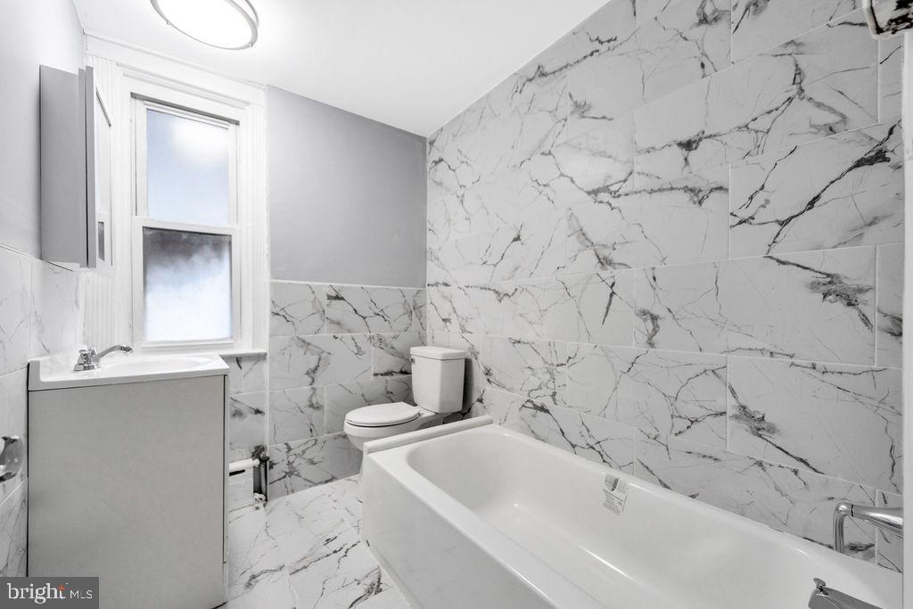 213 Heather Road Upper Darby, PA 19082 - Photo 19 of 31 Gallery Image 19