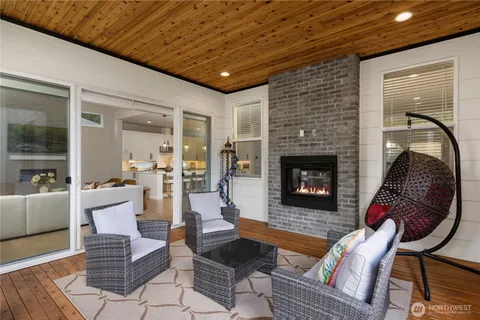 $2,185,000 | 23623 23rd Avenue Southeast, Bothell, WA 98021