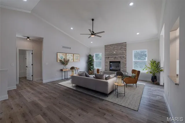 $519,900 | 3525 Weatherby Lane, Farmington, MO 63640