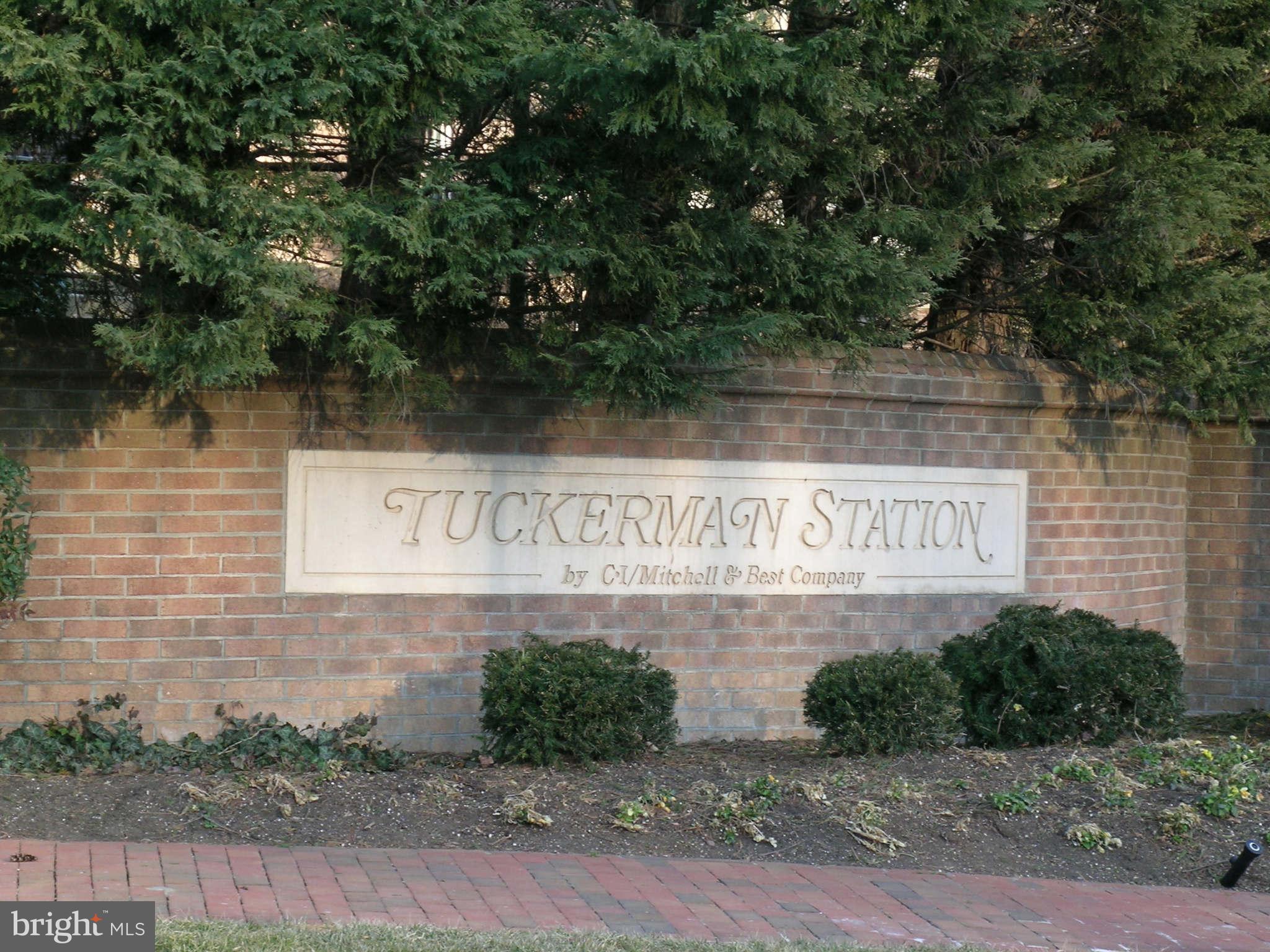 10706 Kings Riding Way, Unit 10118 Rockville, MD 20852 - Photo 1 of 19 Exterior (Front)