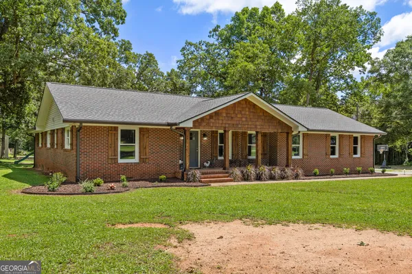 $828,600 | 104 East Oak Street, Luthersville, GA 30251