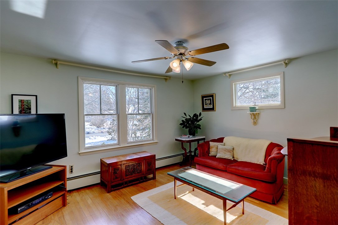 404 New Meadow Road Barrington, RI 02806 - Photo 11 of 23 Gallery Image 11
