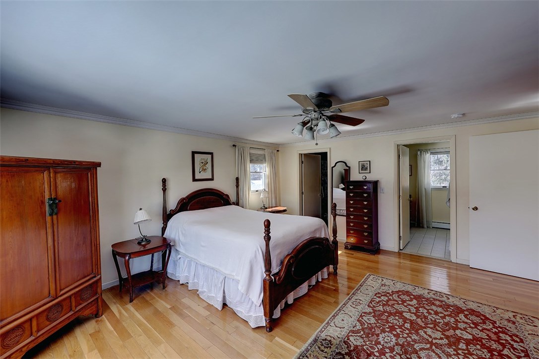 404 New Meadow Road Barrington, RI 02806 - Photo 13 of 23 Gallery Image 13