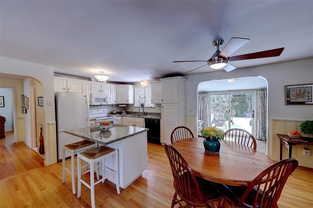 404 New Meadow Road Barrington, RI 02806 - Photo 5 of 23 Gallery Image 5