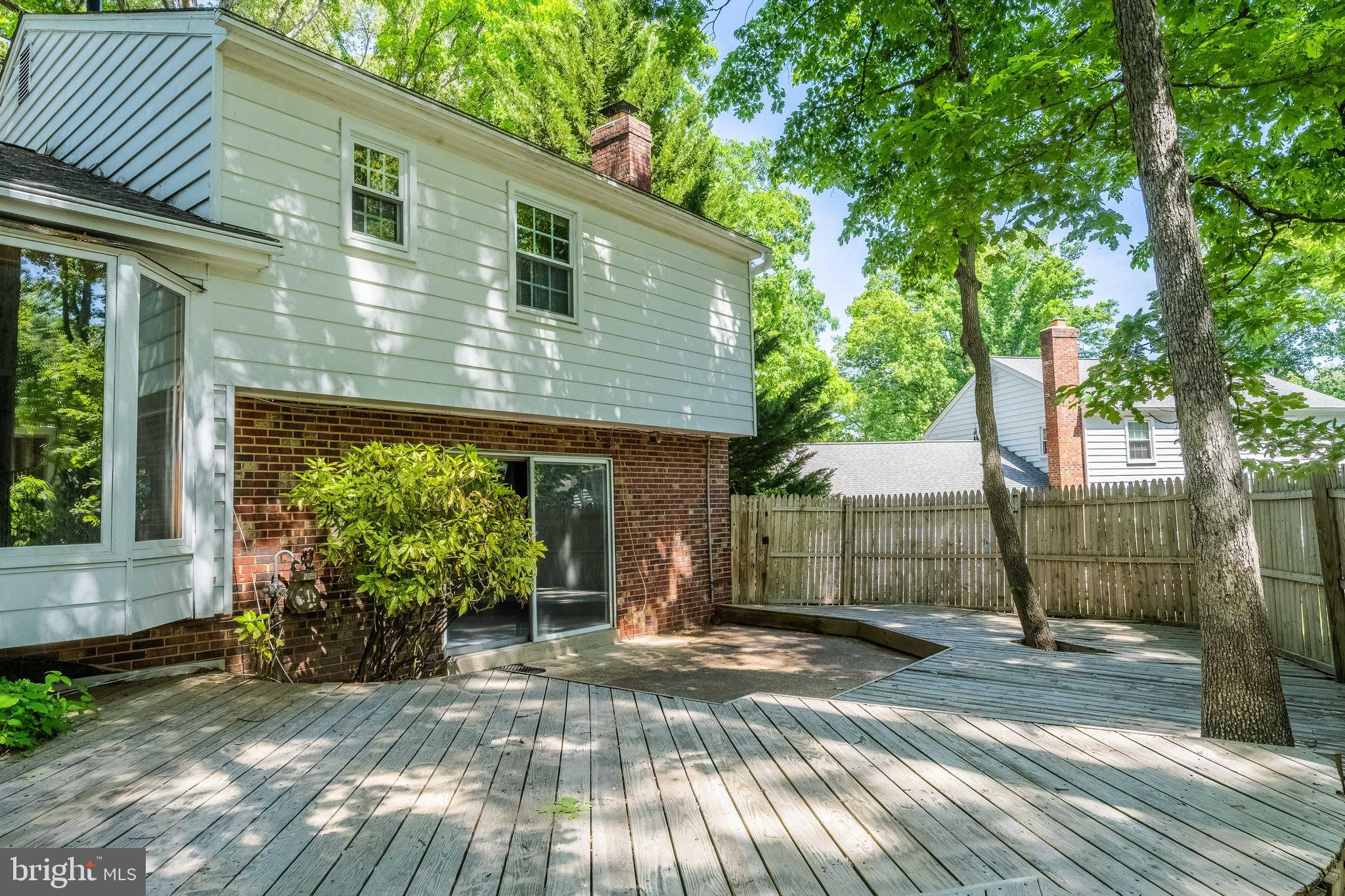 6118 Roxbury Avenue Springfield, VA 22152 - Photo 50 of 60
