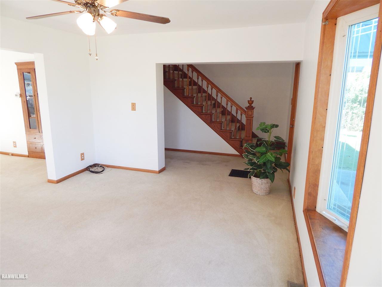 25440 Locust Road Lanark, IL 61046 - Photo 7 of 23 Gallery Image 7