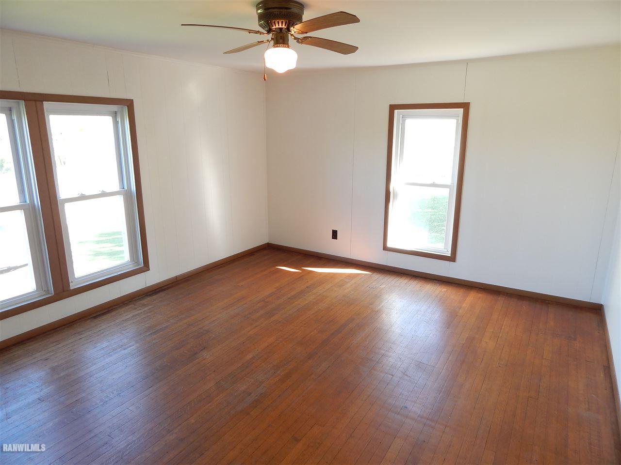 25440 Locust Road Lanark, IL 61046 - Photo 10 of 23 Gallery Image 10