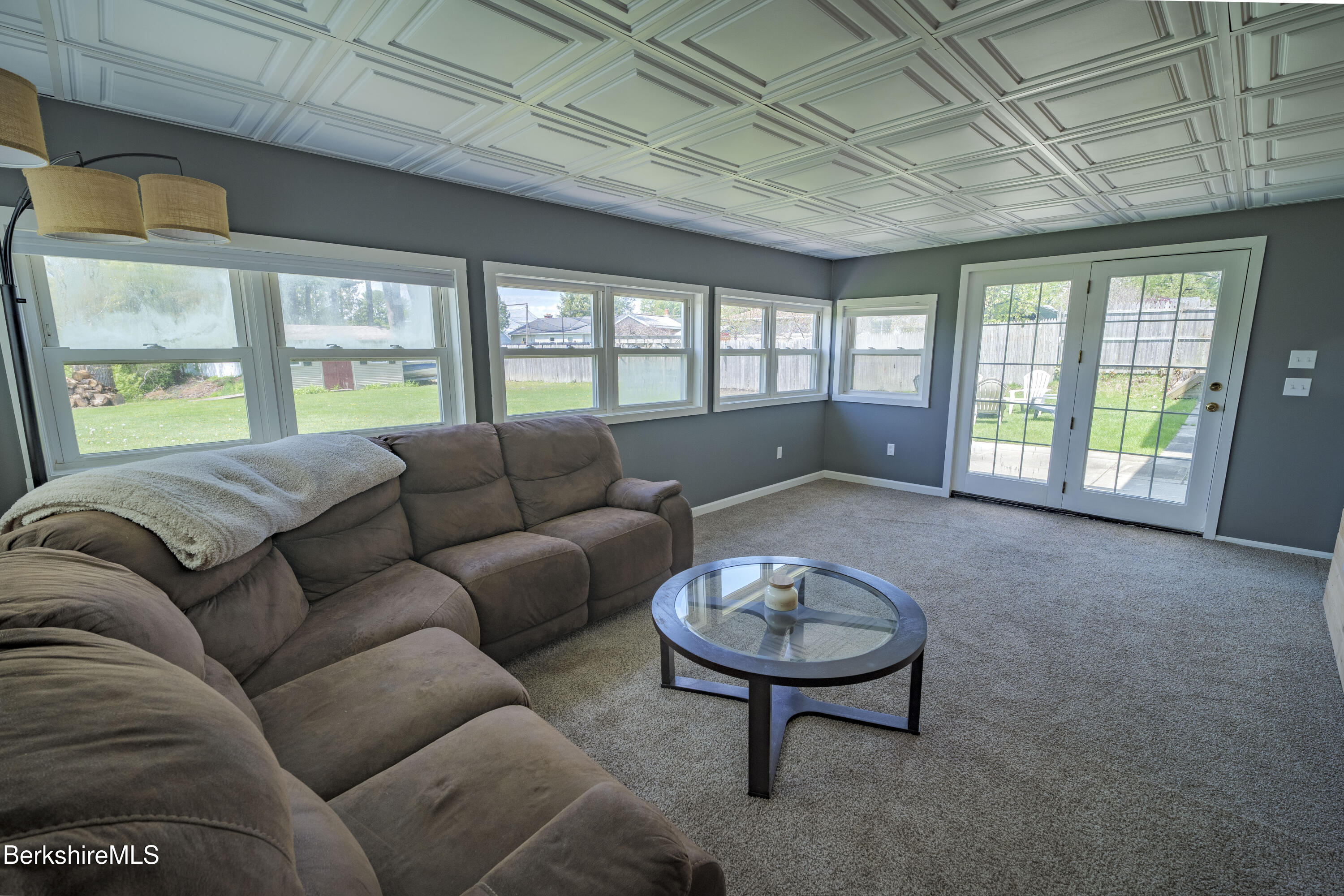 582 East New Lenox Road Pittsfield, MA 01201 - Photo 19 of 23 a living room with furniture and a large window