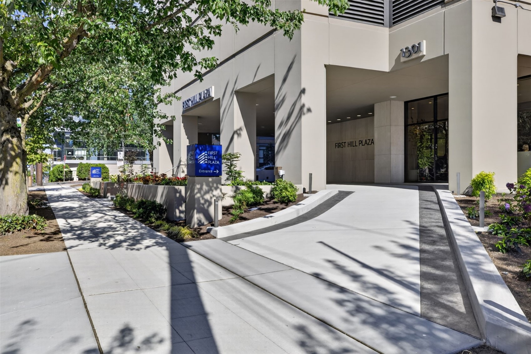 1301 Spring Street, Unit 11C Seattle, WA 98104 - Photo 35 of 35 Gallery Image 35