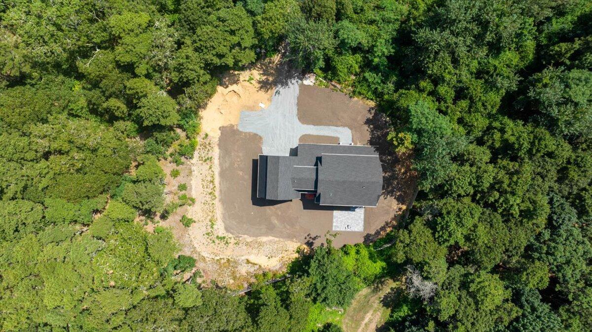 4 Nickerson's Circle South Chatham, MA 02659 - Photo 34 of 37 a building view with a garden