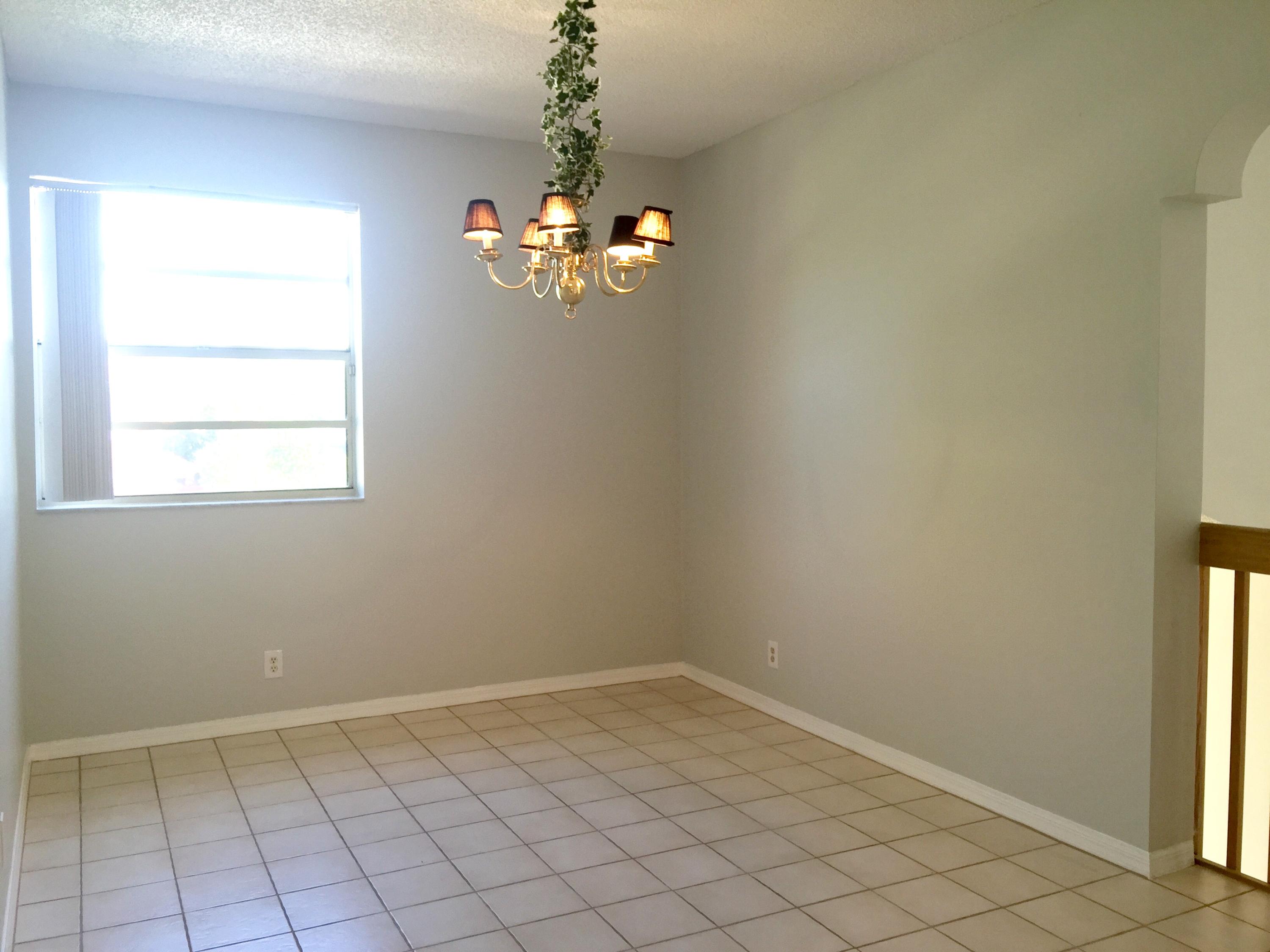 8646 Vía Reale, Unit 4 Boca Raton, FL 33496 - Photo 7 of 33 Living Room/Dining Room or Sitting Area